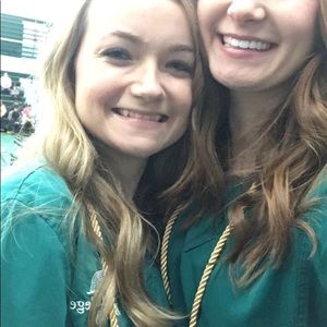 Meet your Posher, Emily